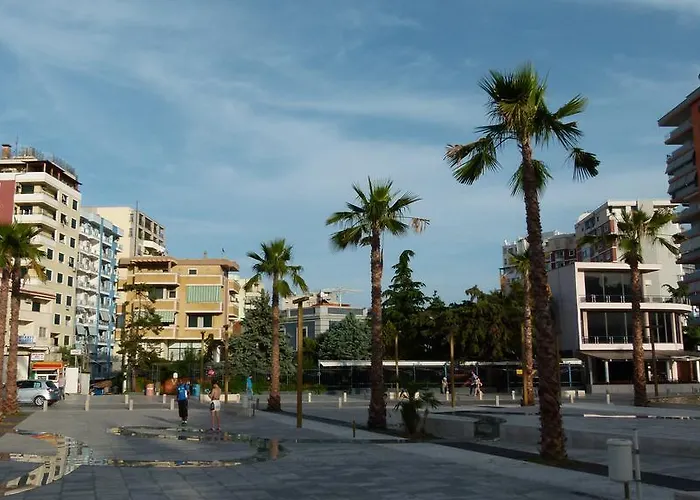 Hostel Durres 호스텔 *