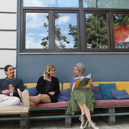 호스텔 Hostel Durres