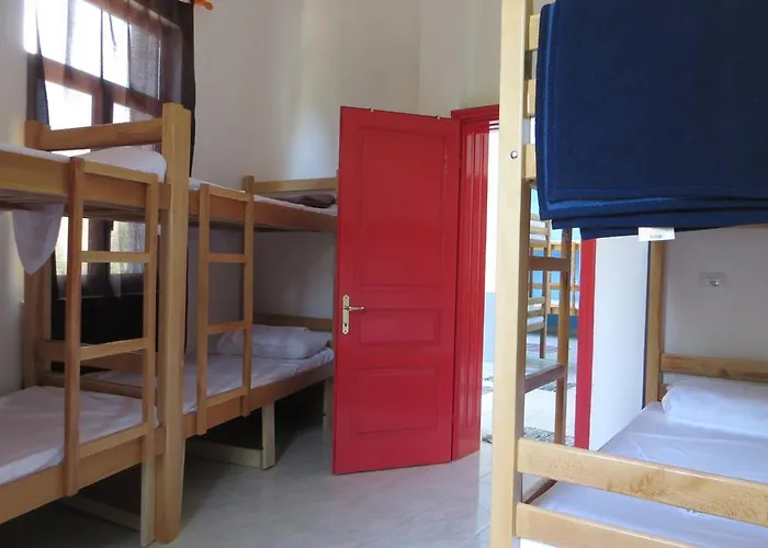 Hostel Hostel Durres Dıraç
